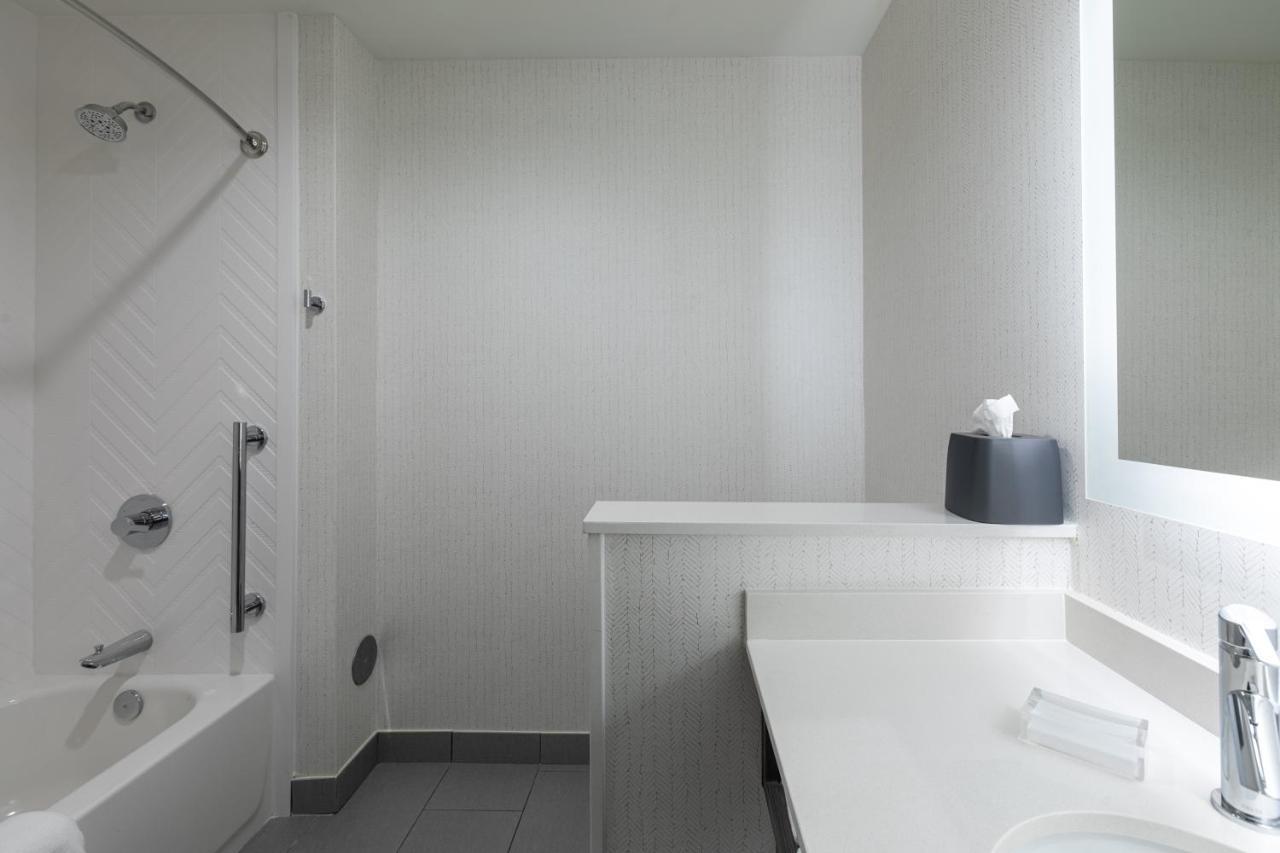 Holiday Inn Greenville - Woodruff Road By Ihg Luaran gambar
