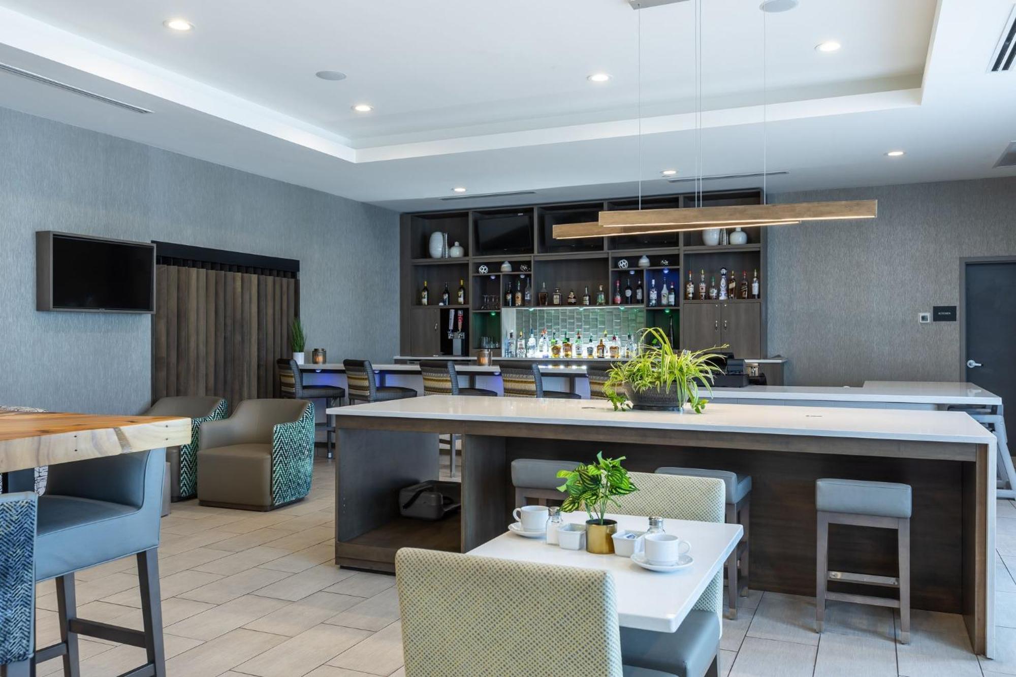 Holiday Inn Greenville - Woodruff Road By Ihg Luaran gambar
